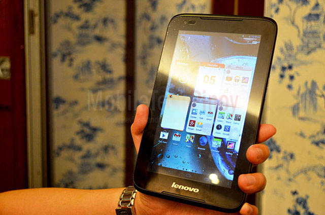 Lenovo A1000: A Budget Tablet with Music in Its DNA