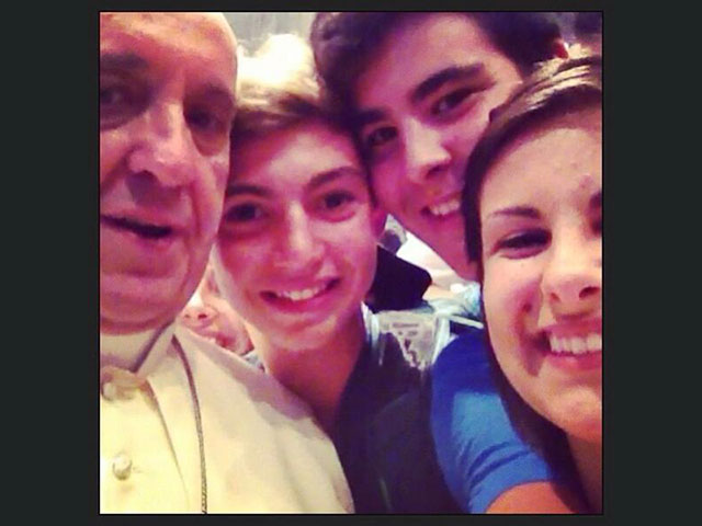 Pope Francis Selfie