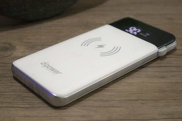 D-Power S8+ Review: The Do-everything Power Bank – Even Wireless!